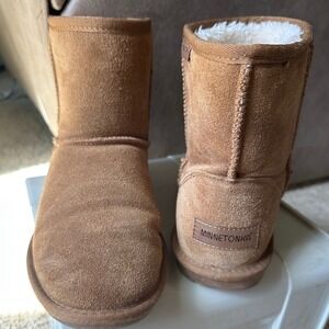 Minnetonka Boots Brown Suede Ankle Faux Fur Lined Woman's Size 9